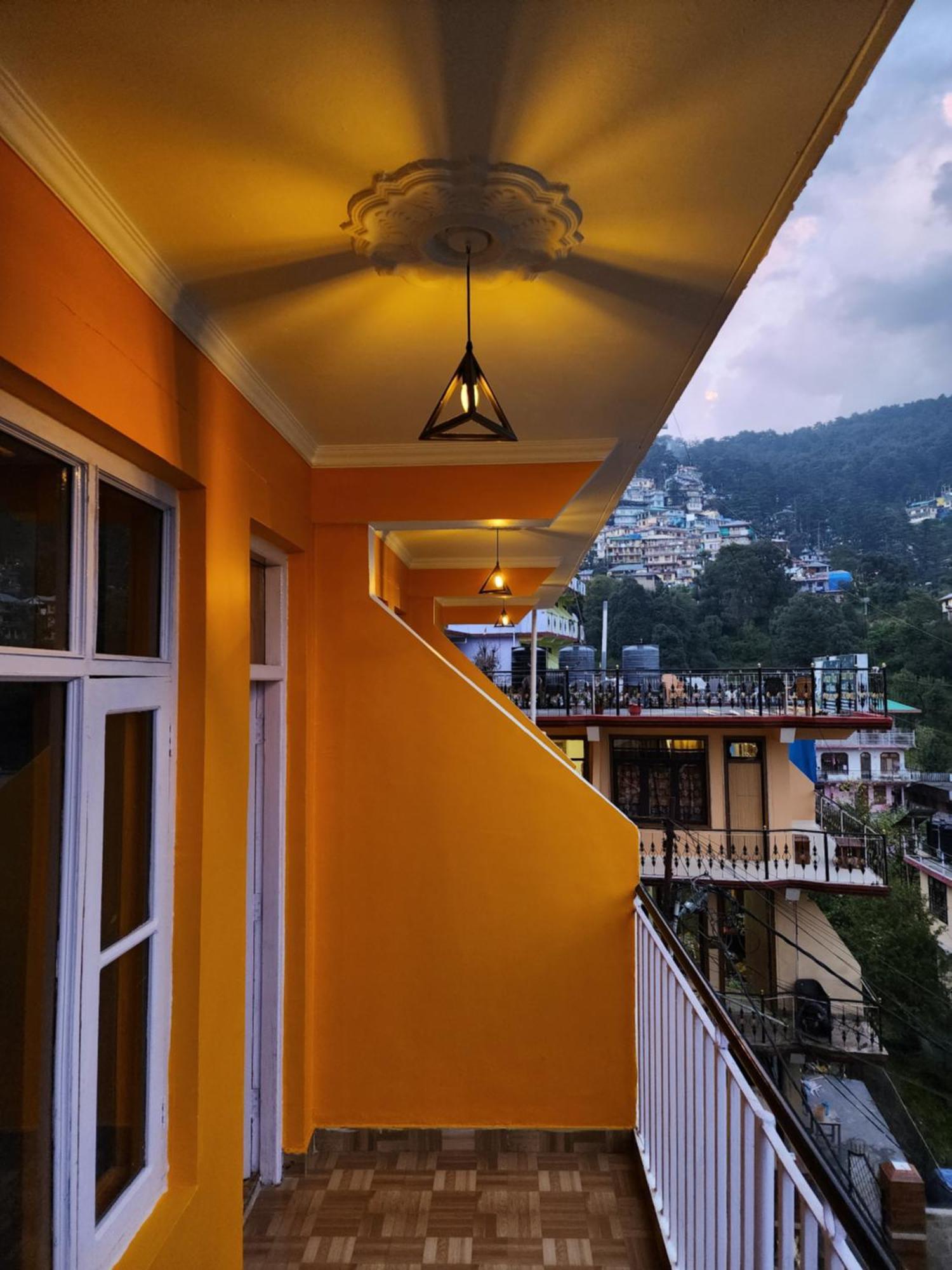 The Bougainvillea, Mcleodganj Νταραμσάλα Εξωτερικό φωτογραφία